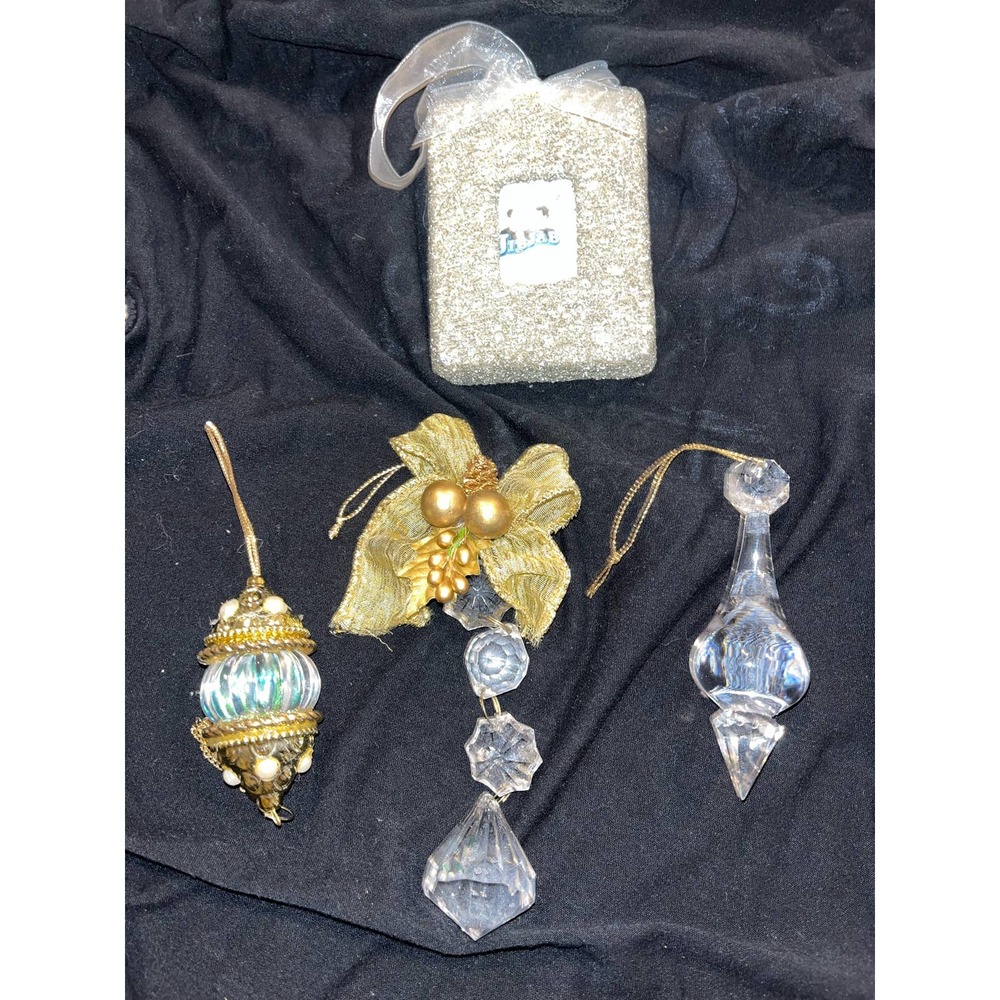 4 Vintage Hollywood Regency style ornaments 1 glitter frame 3 lucite